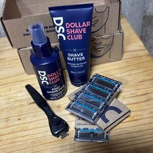 Dollar Shave Club Shaving Essentials Set